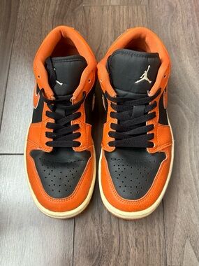 Nike Air Jordan 1 Low GS “Orange/Black” 🍊🖤
